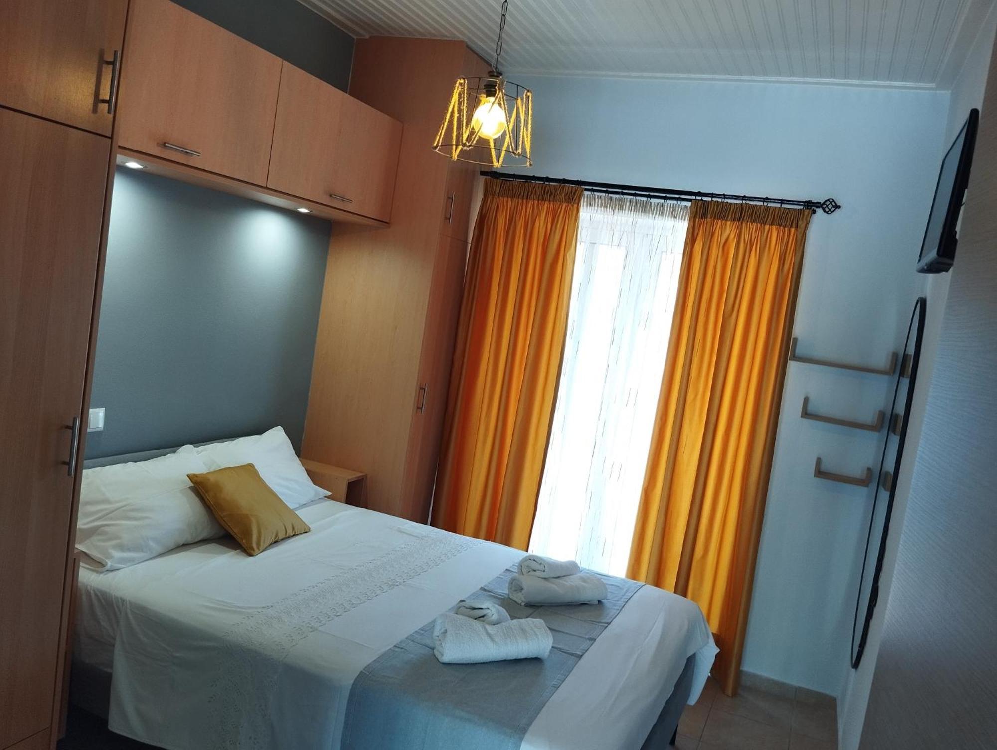 Ferienwohnung To Limanaki Finikounda Exterior foto
