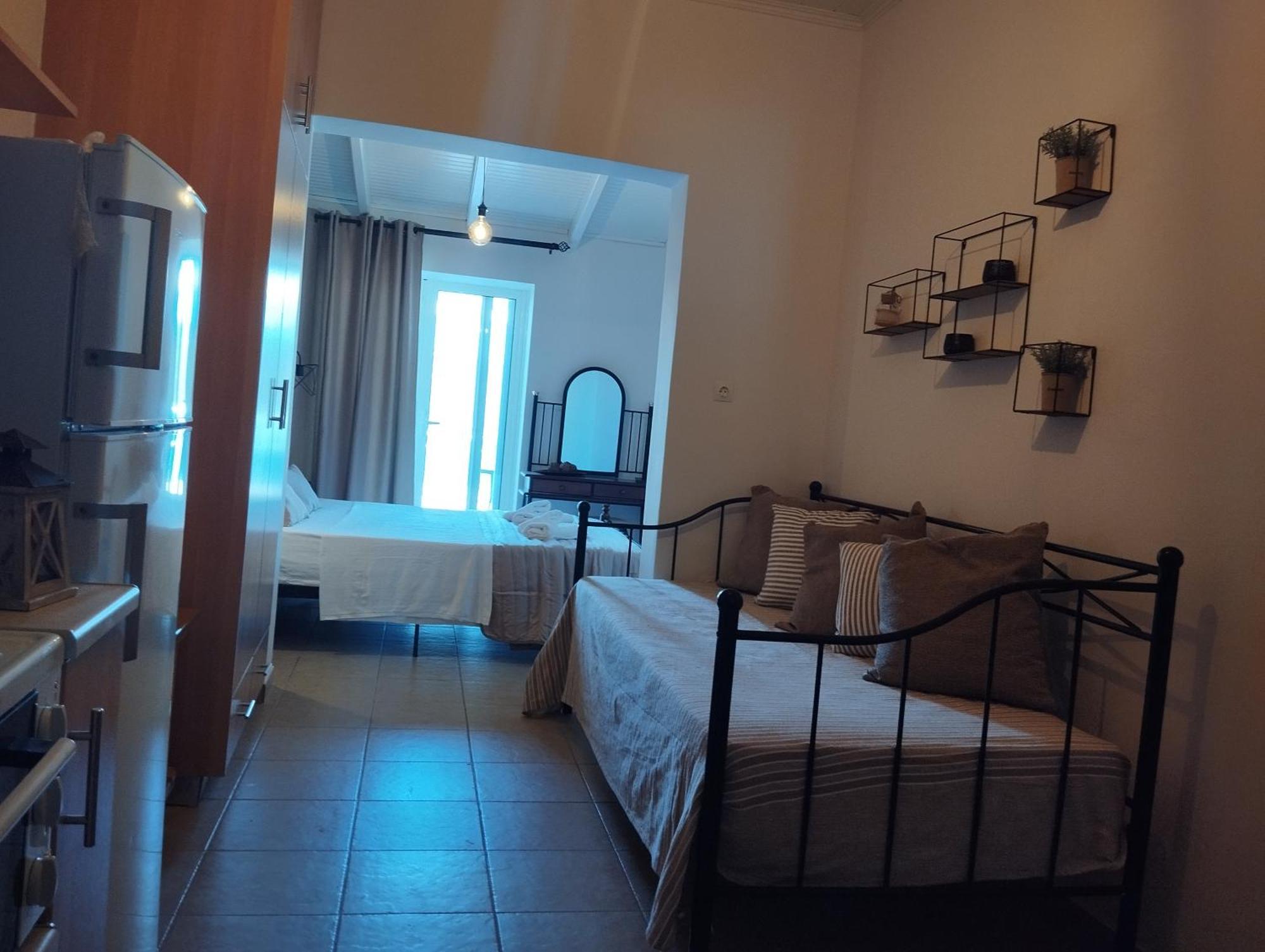 Ferienwohnung To Limanaki Finikounda Exterior foto